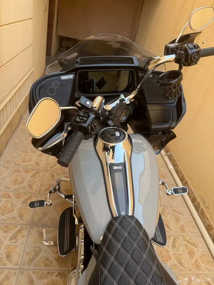 هارلي رودجلايد 2024 نظيف جدا 14