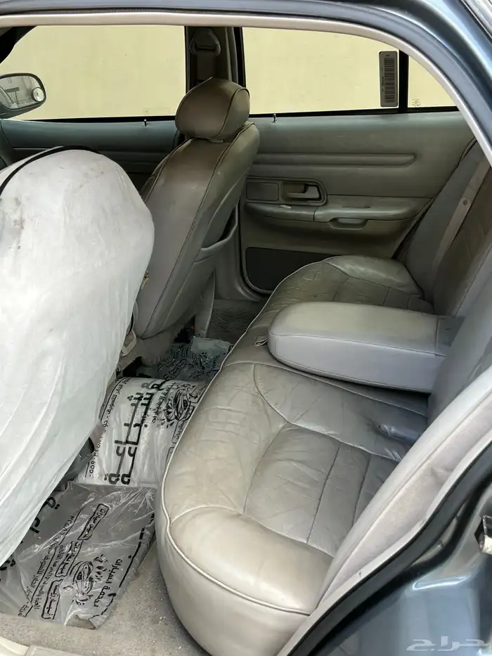 فورد كراون فكتوريا أمريكي 98 7