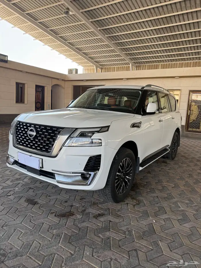 نيسان باترول تيتانيوم موديل 2022 6