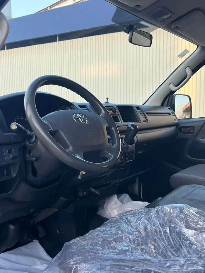 باص تويوتا ركاب 2017 سقف عالي للبيع 10