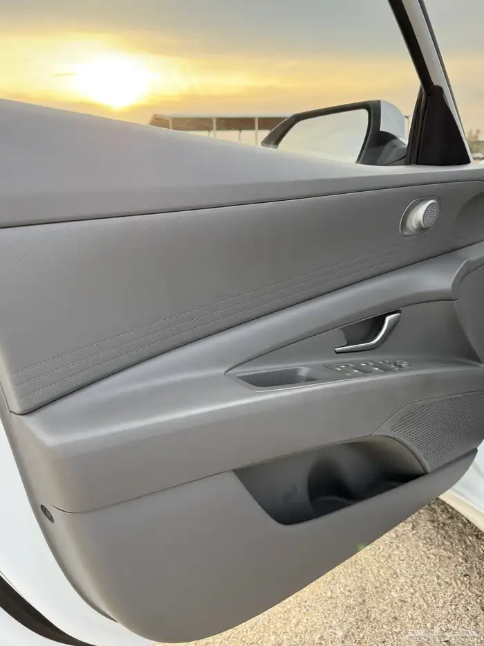 النترا 2023 مكينه 2000 10