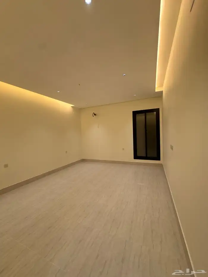 فله روف ارضيه حي مروج الأمير السعر 820 الف 22