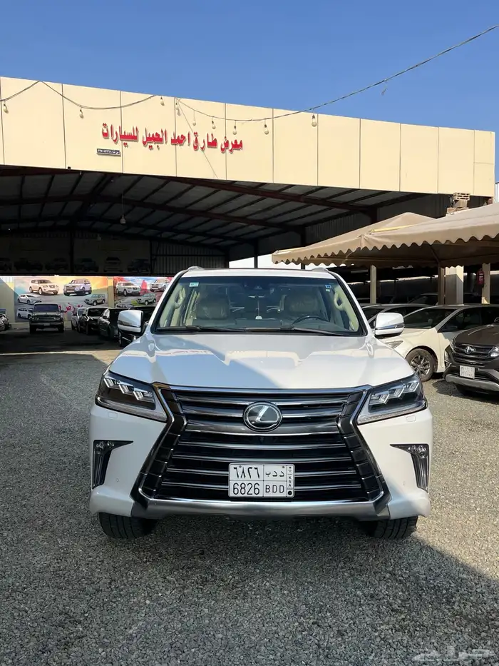 جيب لكزس 2017 LX 0