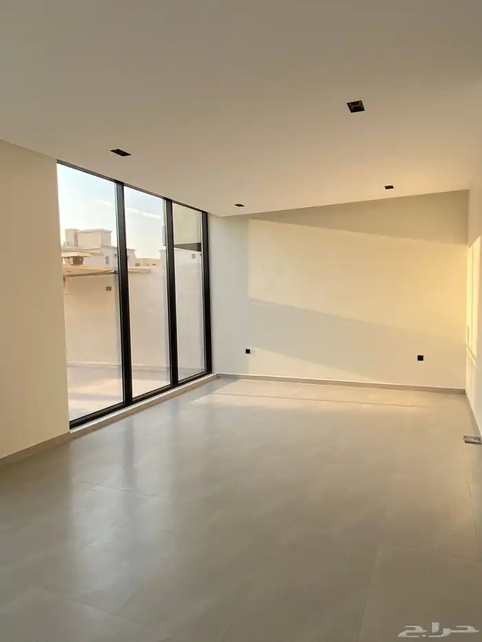 للبيع فلة مودرين من المالك مباشرة 10