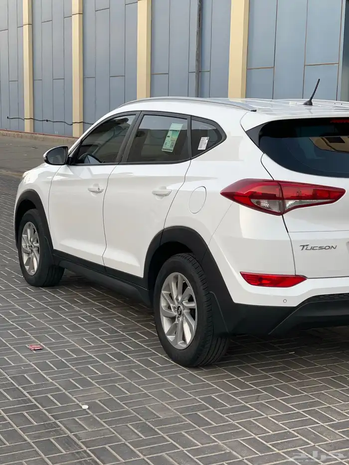 توسان 2016 بنزين نظيف 6