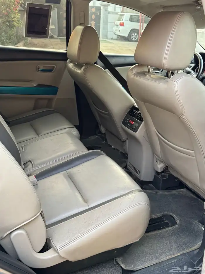 مازدا cx.9 2011 للبيع فضي 23