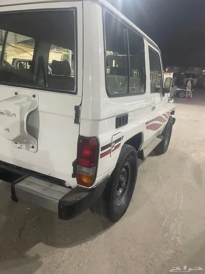 تويوتا ربع 2003 3