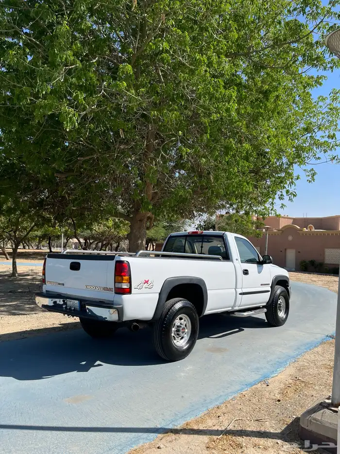 جمس سييرا موديل 2001 HD قير عادي دبل 8