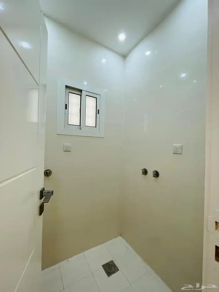 شقق تمليك ارضيه للبيع تبوك حي اليرموك موقع مميز 4