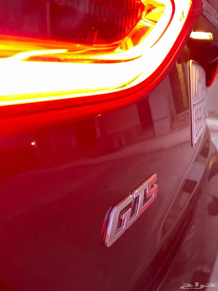 2016 مازيراتي كواتربورتي GTS 11