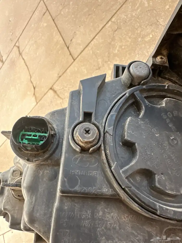 شمعة اكسنت موديل 2020 وكاله يحتاج تغير القزازه 0