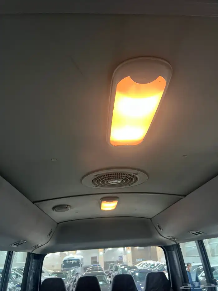 للبيع باص هونداي كونتي موديل 2011 ديزل 30 راكب 20