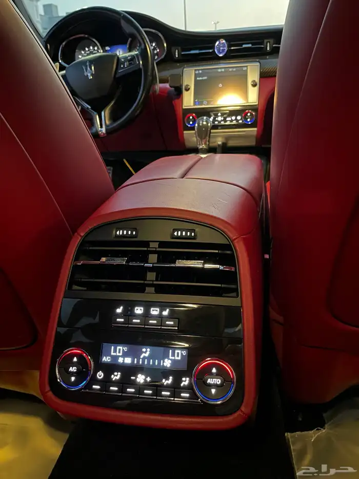 2016 مازيراتي كواتربورتي GTS 23