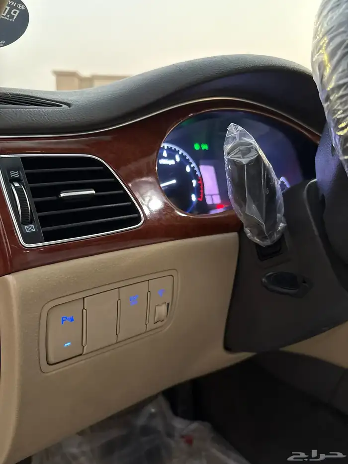 جنسس G80 موديل 2014 نص فل 37