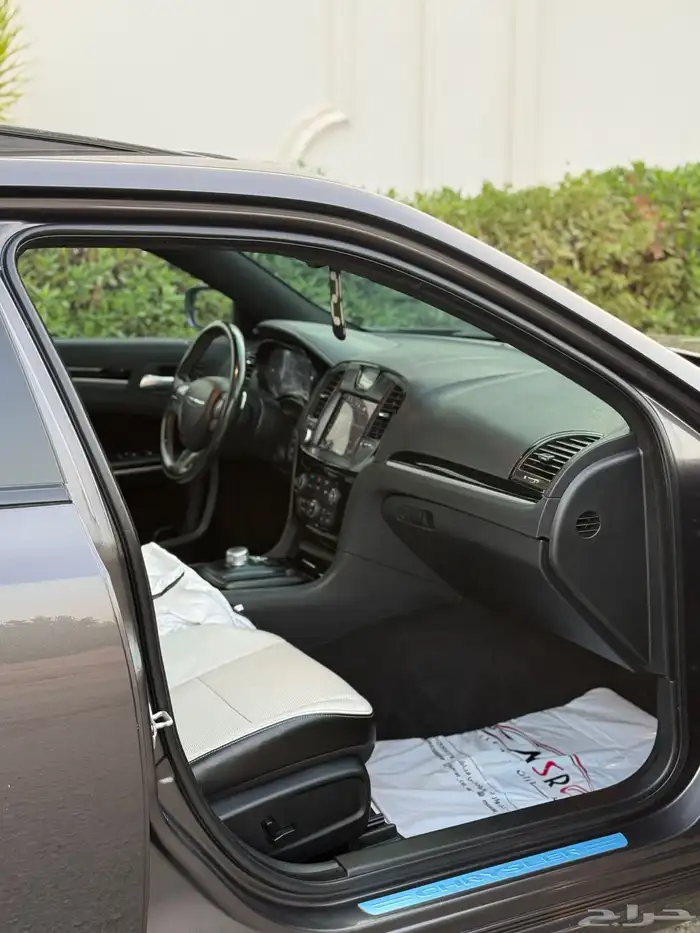 للبيع كرايزلر 2021 S وكاله 5