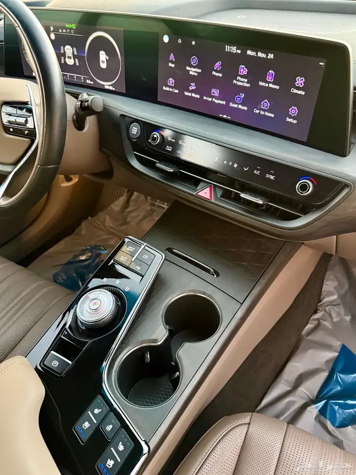 كيا K8 موديل 2022 فل كامل 21