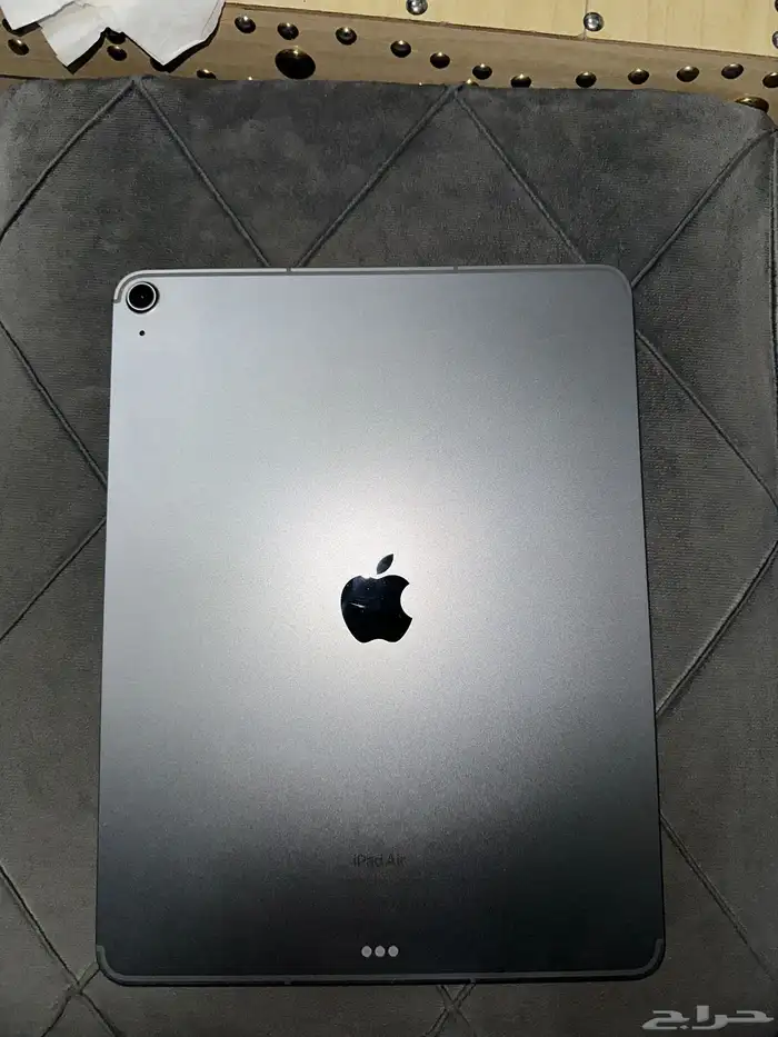 ايباد ابل اير m2 13 انش 128g شريحة 7