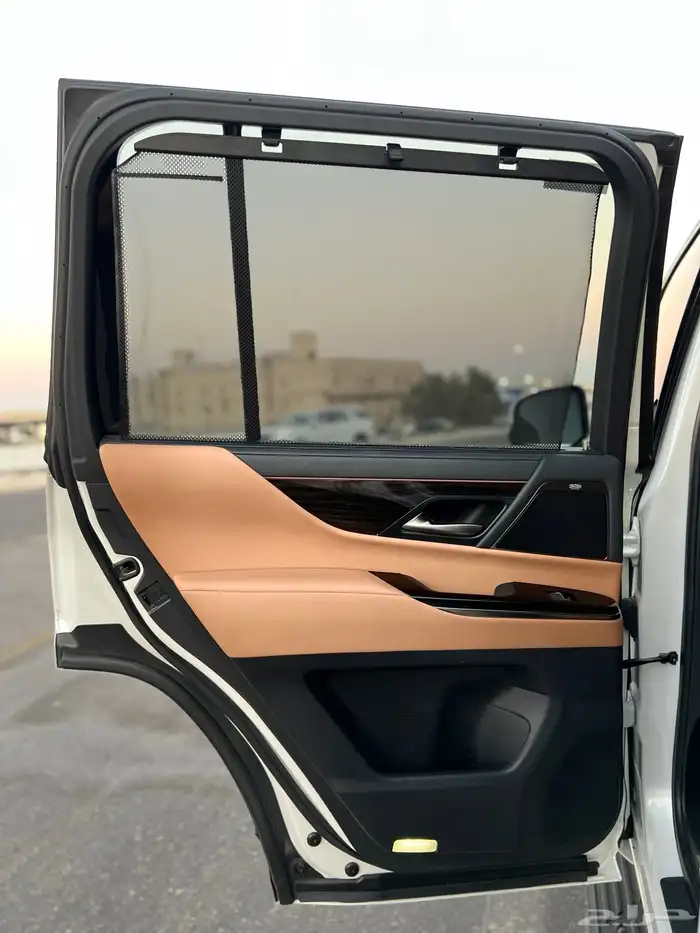 لكزس LX600 مالك اول 2023 BB قمة النظافة سعودي وكالة 28