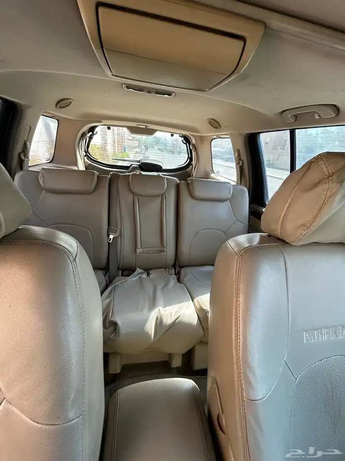 باتفندر 2010 LE 7