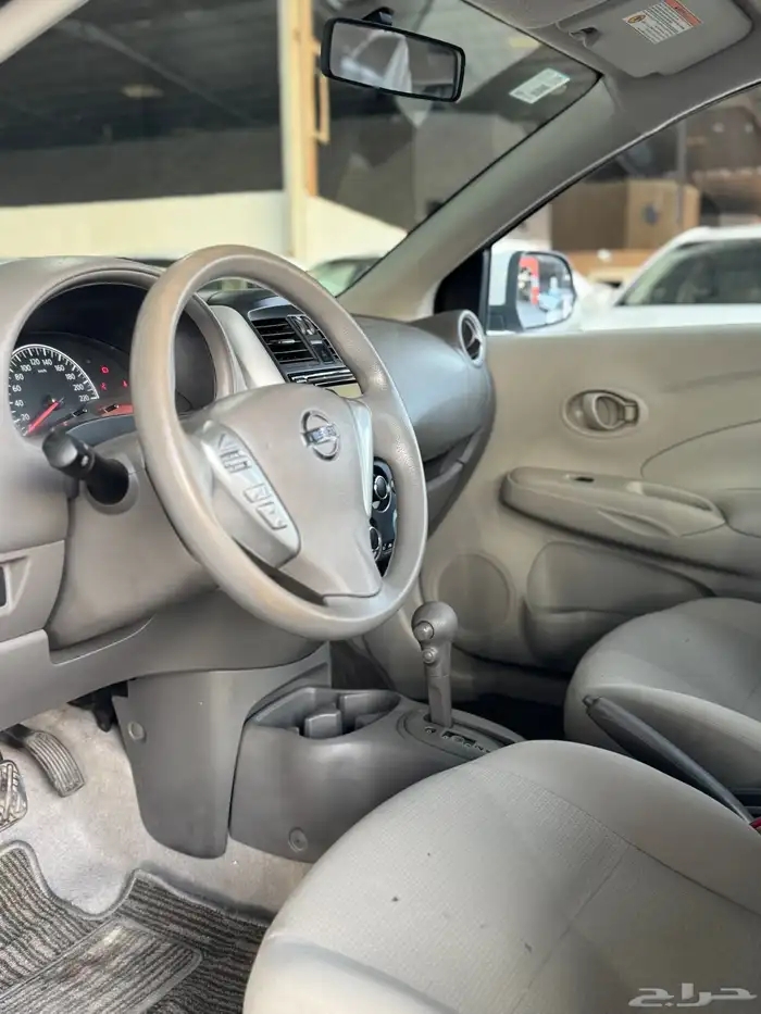 نيسان صني 2022 نظيف جدا 6