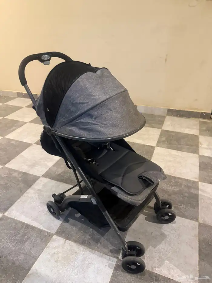 عربة أطفال 0