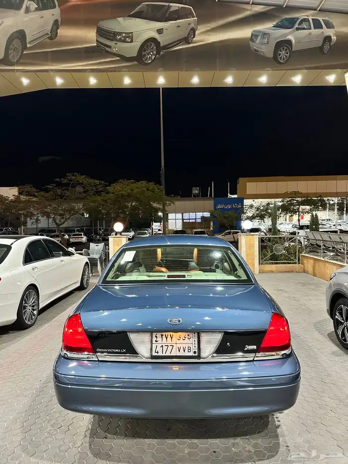 للبيع فورد فكتوريا 2011 نضيفف ( تم البيع ) 3