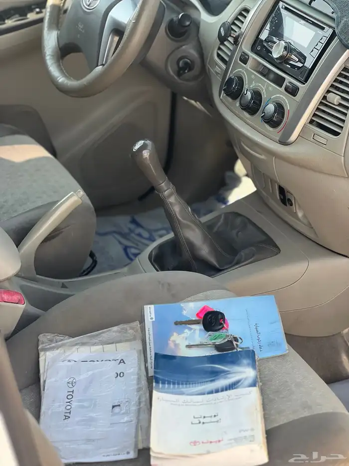 تايوتا انوفا 2015 8