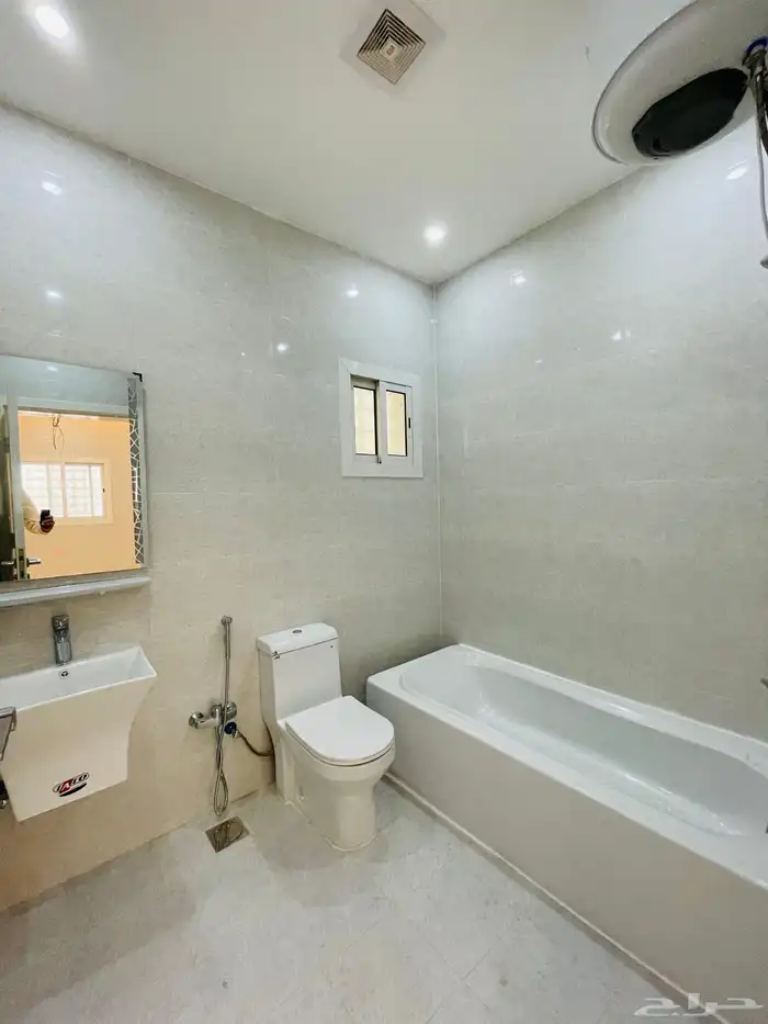 شقق تمليك ارضيه للبيع تبوك حي اليرموك موقع مميز 8