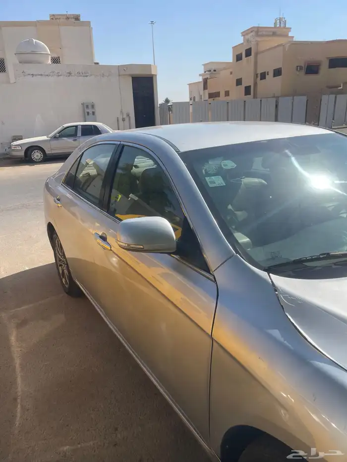 جيلي 2012 نضيف 3