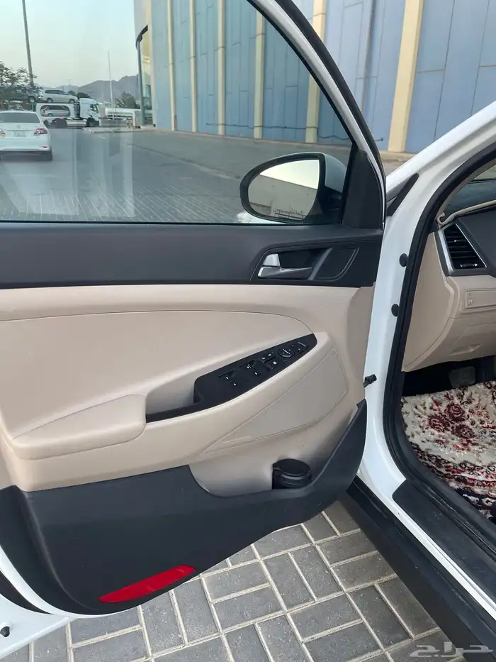 توسان 2016 بنزين نظيف 11