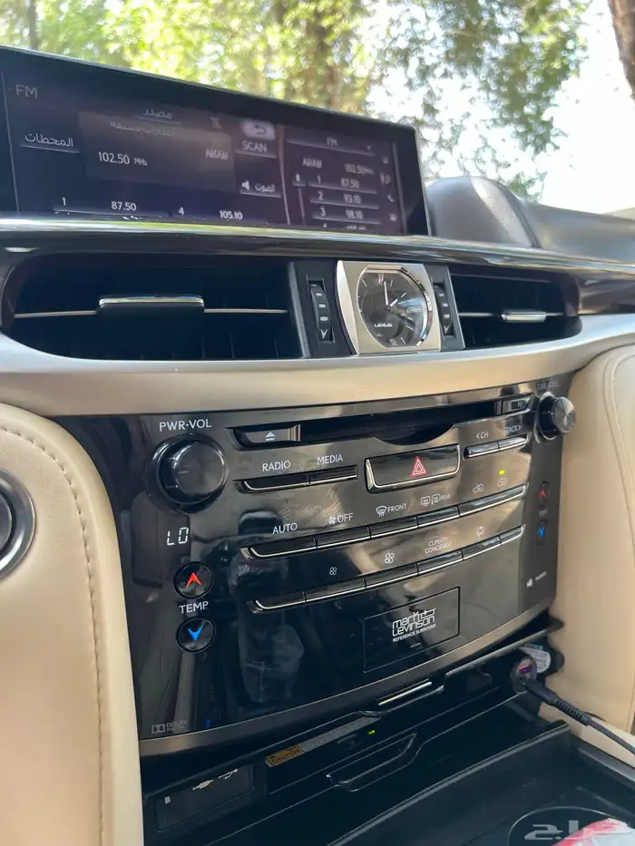 جيب لكزس 570 سوبر سبورت 2019 93