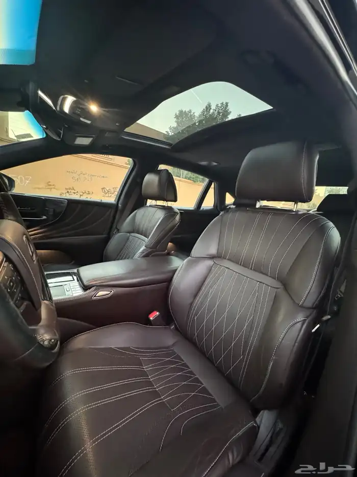 لكزس Ls 500 h هايبرد 12