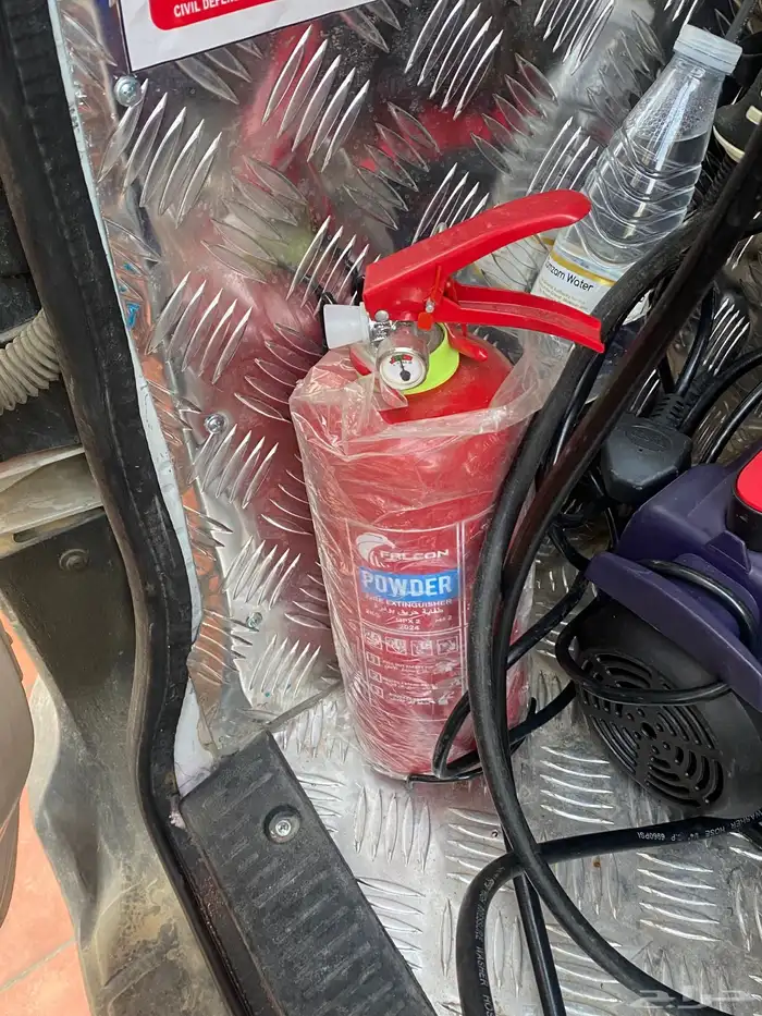 رينو دوكر مجهزه مغسلة متنقله 11