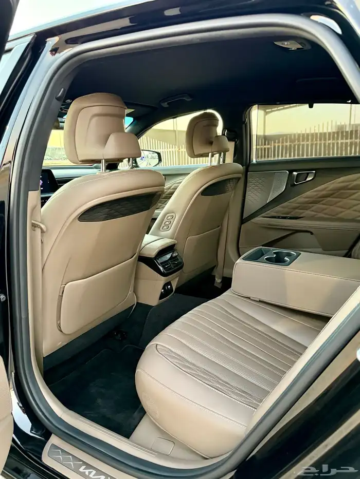 كيا K8 موديل 2022 فل كامل 23