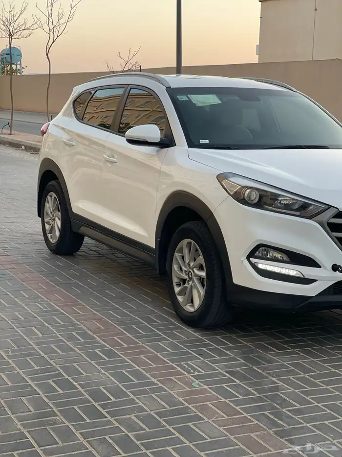 توسان 2016 بنزين نظيف 4