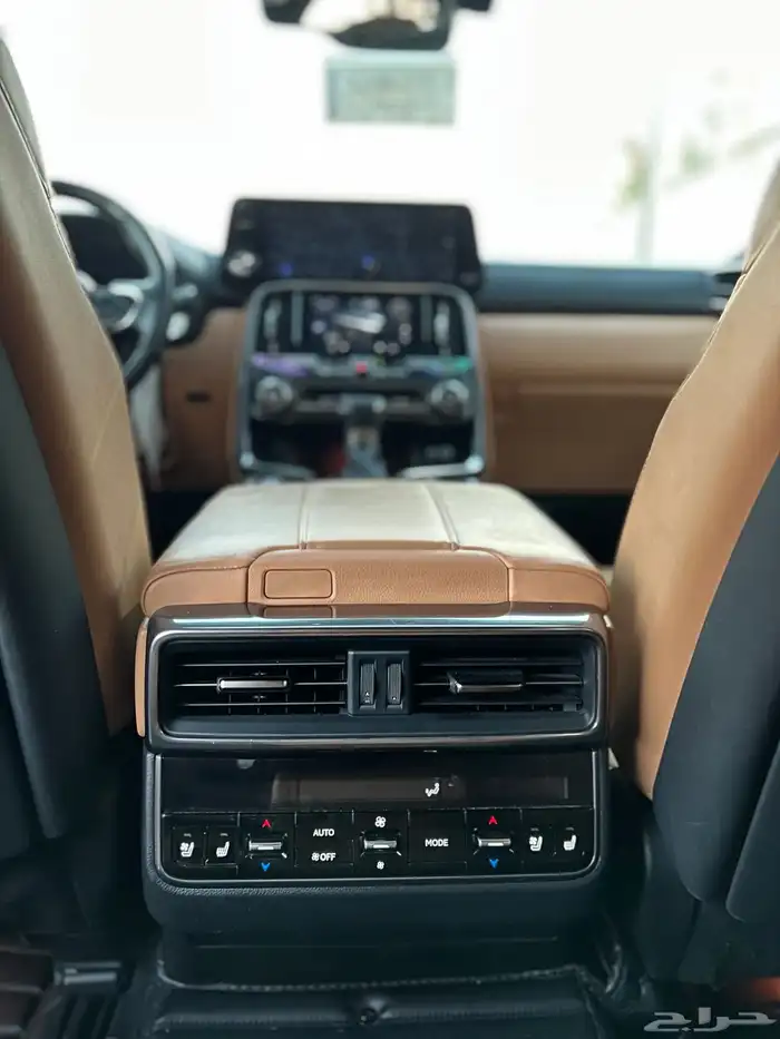 لكزس LX600 مالك اول 2023 BB قمة النظافة سعودي وكالة 32