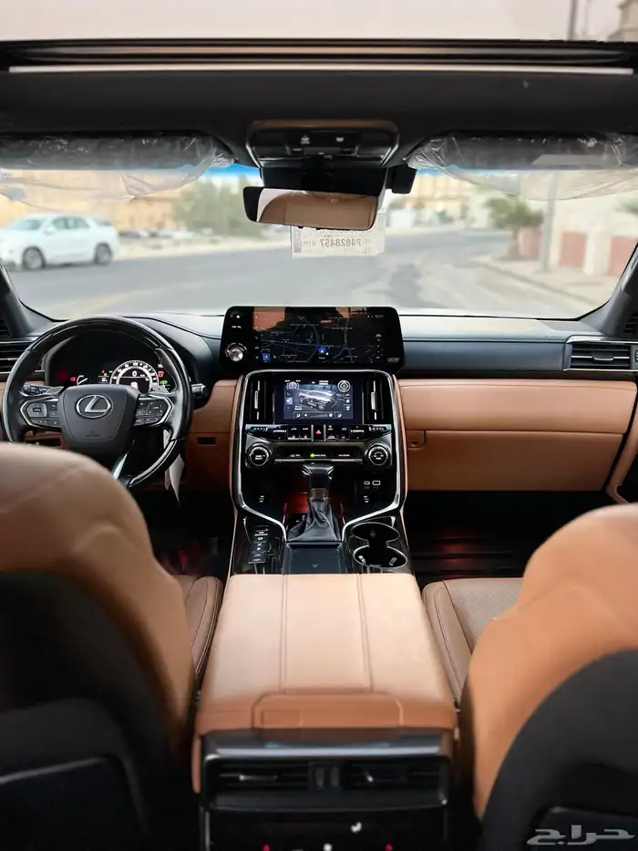 لكزس LX600 مالك اول 2023 BB قمة النظافة سعودي وكالة 33