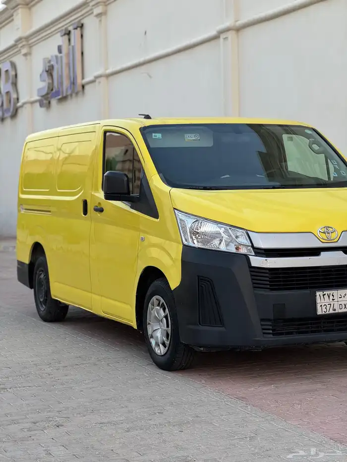 تويوتا هايس بضاعه 2019 سقف منخفض سعر 72000 الف 6