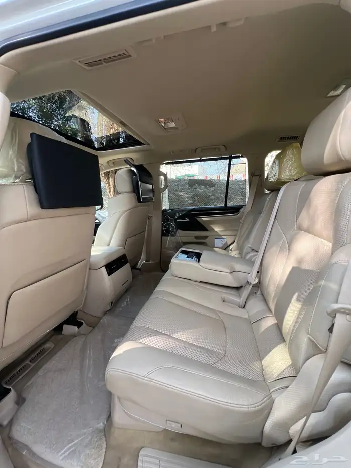 جيب لكزس 570 سوبر سبورت 2019 50