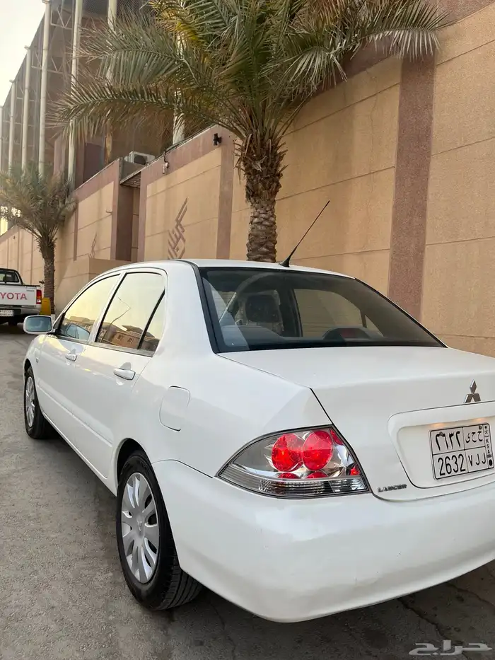 مستوبيشي لانسر 2014 قير اتوماتيك مخزنة 3