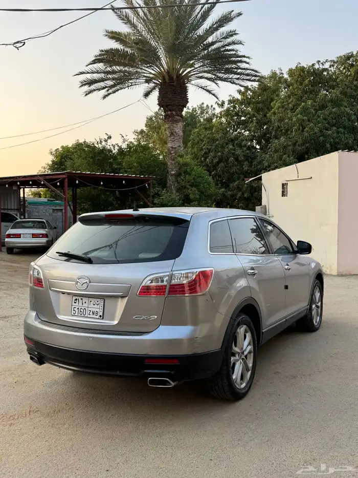 مازدا cx.9 2011 للبيع فضي 4