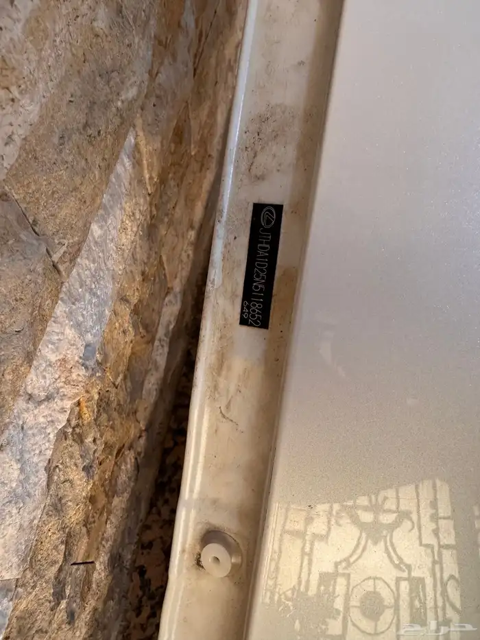 رفرف لكزس IS 2021 -2025 3