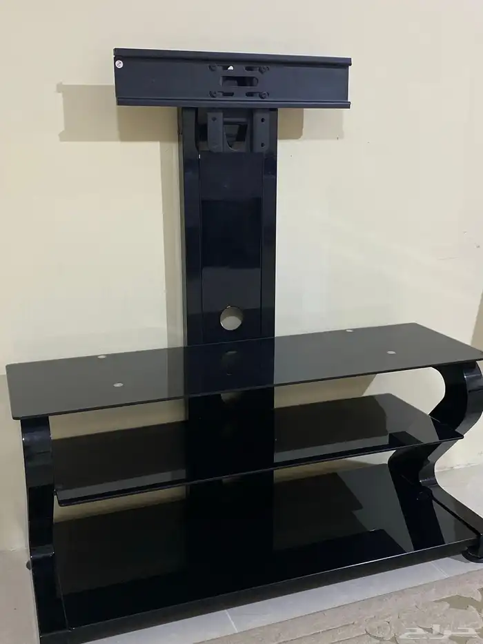 طاولة تلفزيون 1