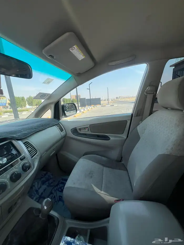 تايوتا انوفا 2015 16