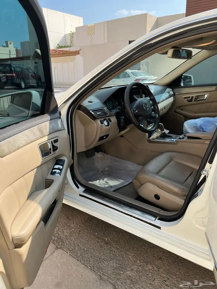 مرسيدس E250 أربعه سنرندل تيربو 0
