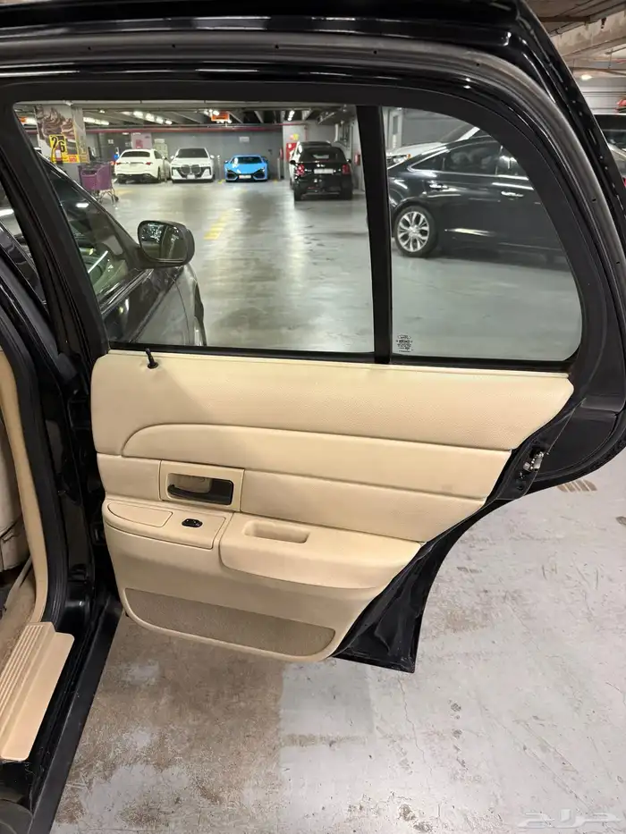 للبيع فورد كراون فكتوريا 2008 مدني جامعة ابهاء 10