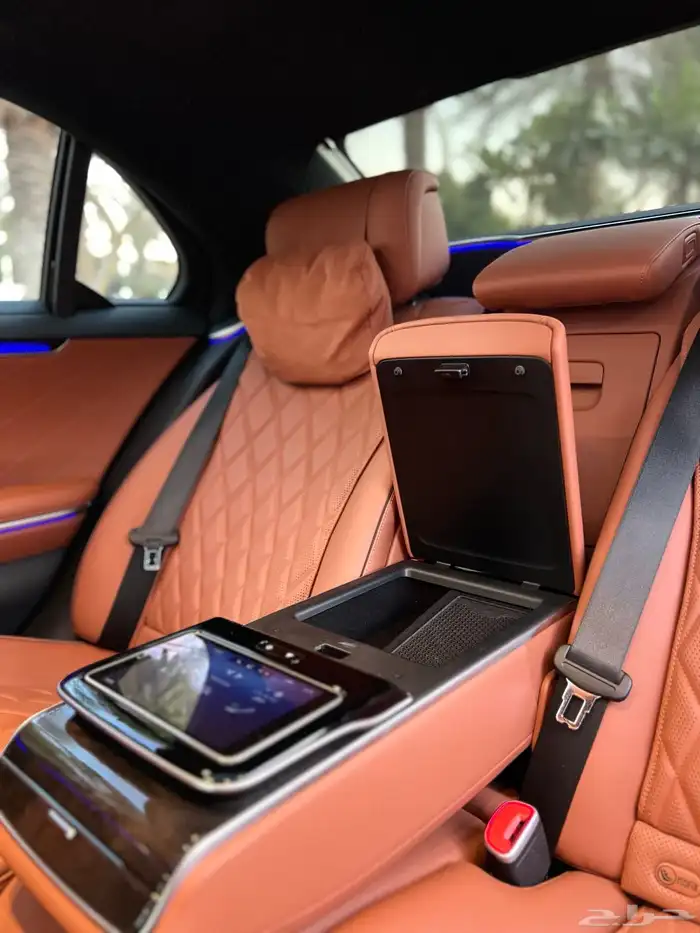 مرسيدس S580 الجوهرة 2022 قمة النظافة مالك اول سعودي وكالة 36