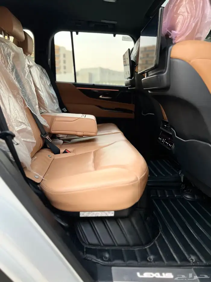 لكزس LX600 مالك اول 2023 BB قمة النظافة سعودي وكالة 44