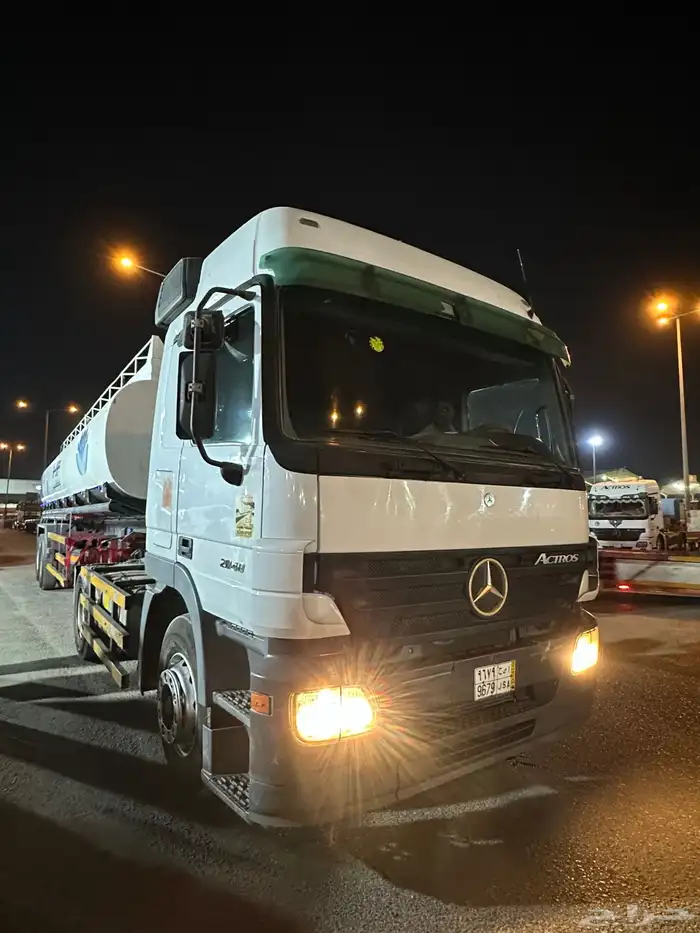 حراج معرض رائد للسيارات 54