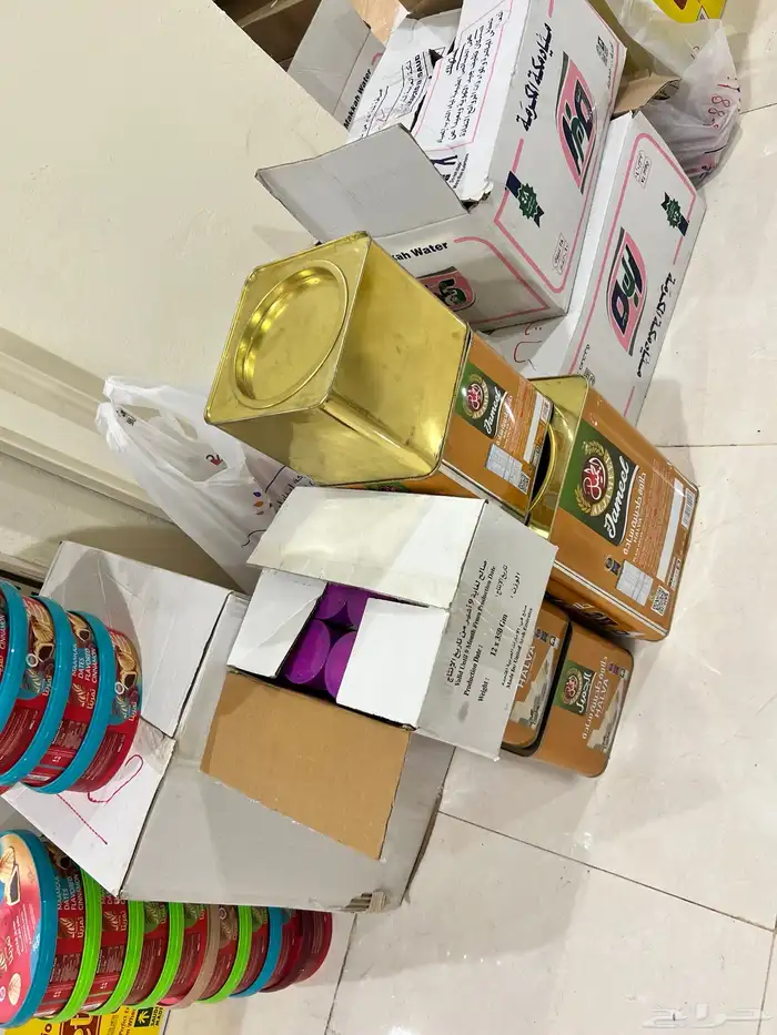 سوبر ماركت كامل التجهيزات والبضاعه للبيع 1